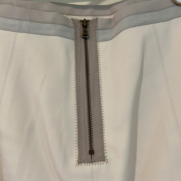 Club Monaco Cream Pencil Skirt - Picture 3 of 4